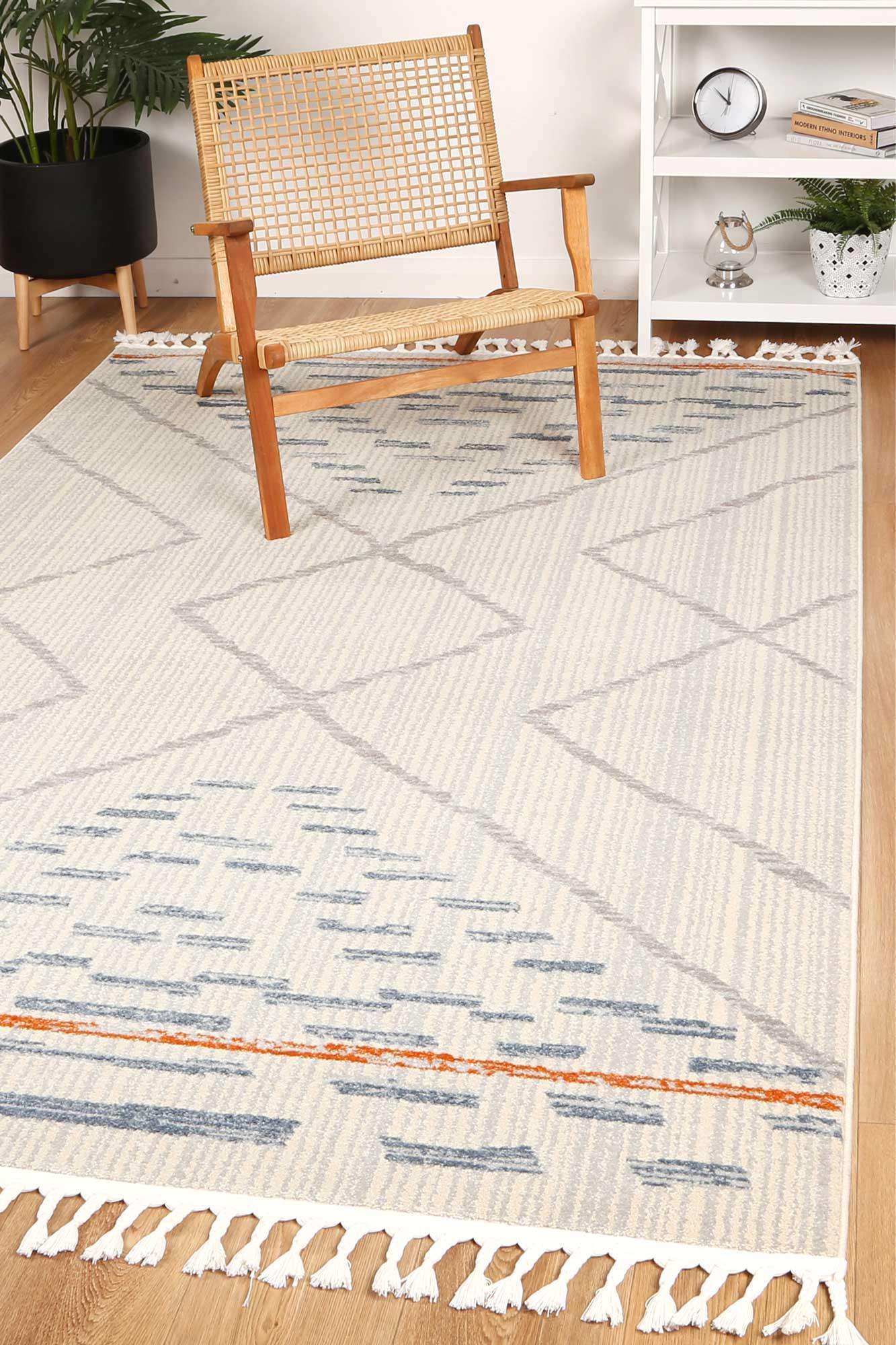 Pasto Tribal Light Grey Rug 240x330cm - John Cootes