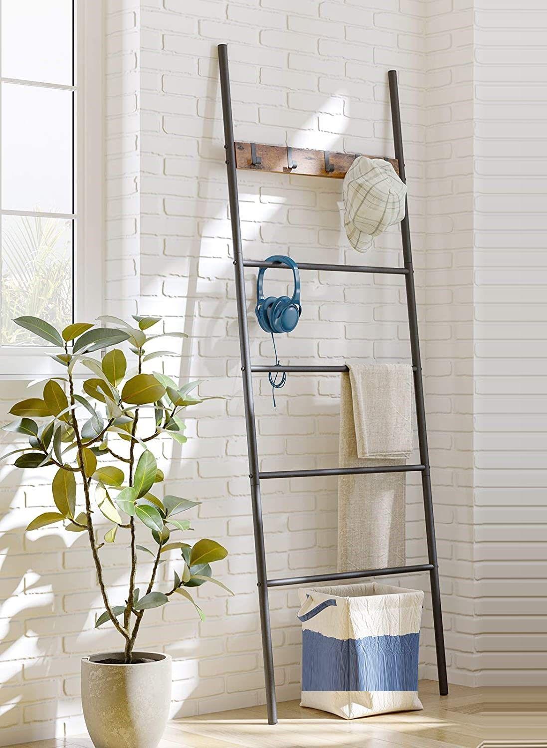 5-Tier Towel Ladder Quilts Rack with 5 Removable Hooks for Bathroom, Bedroom and Laundry Room - John Cootes