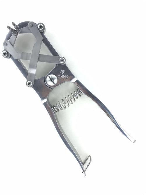 Cattle Lamb Sheep Stainless Steel Elastrator Castrating Plier with 100 Rubber - John Cootes