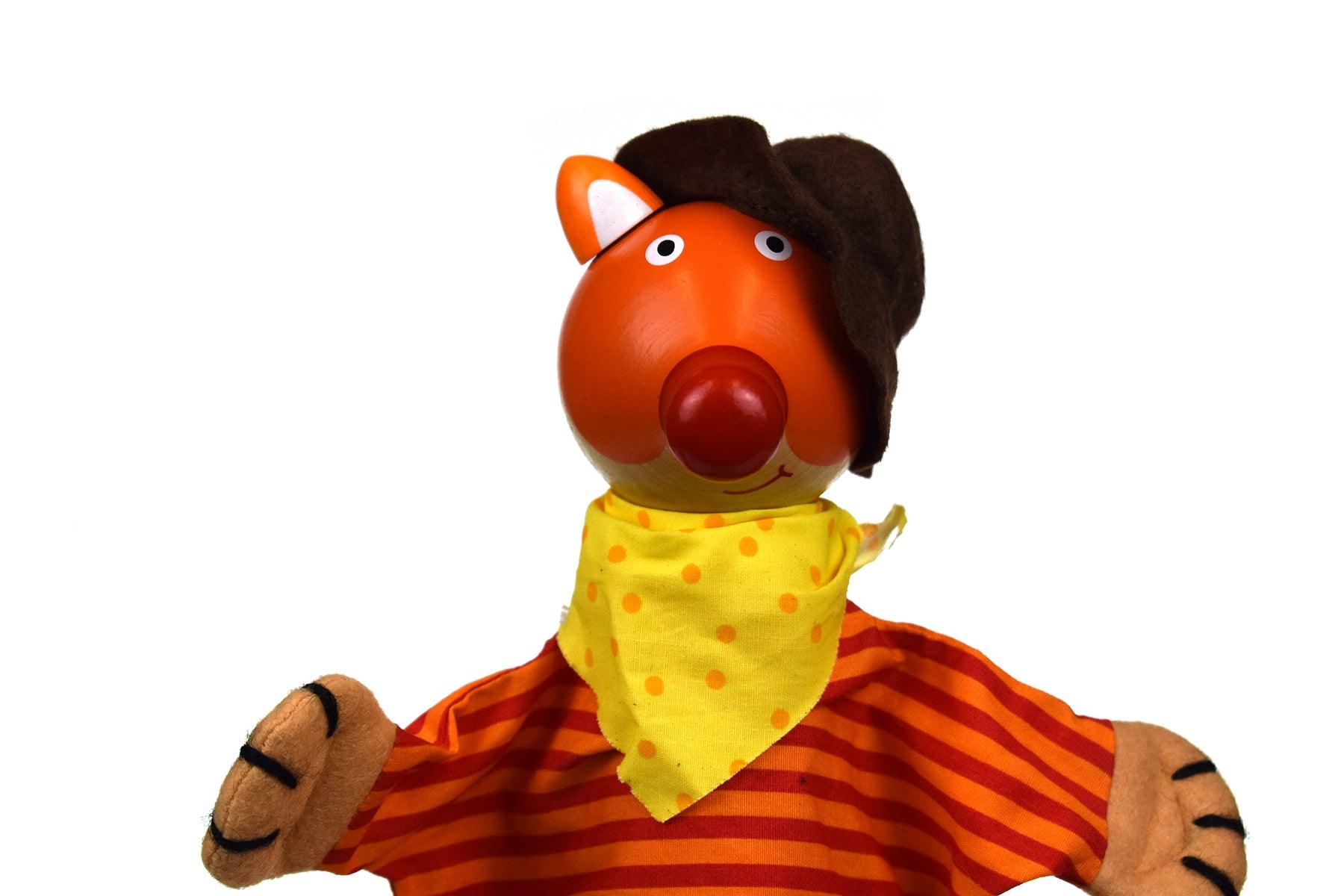 FOX LGE HAND PUPPET - John Cootes