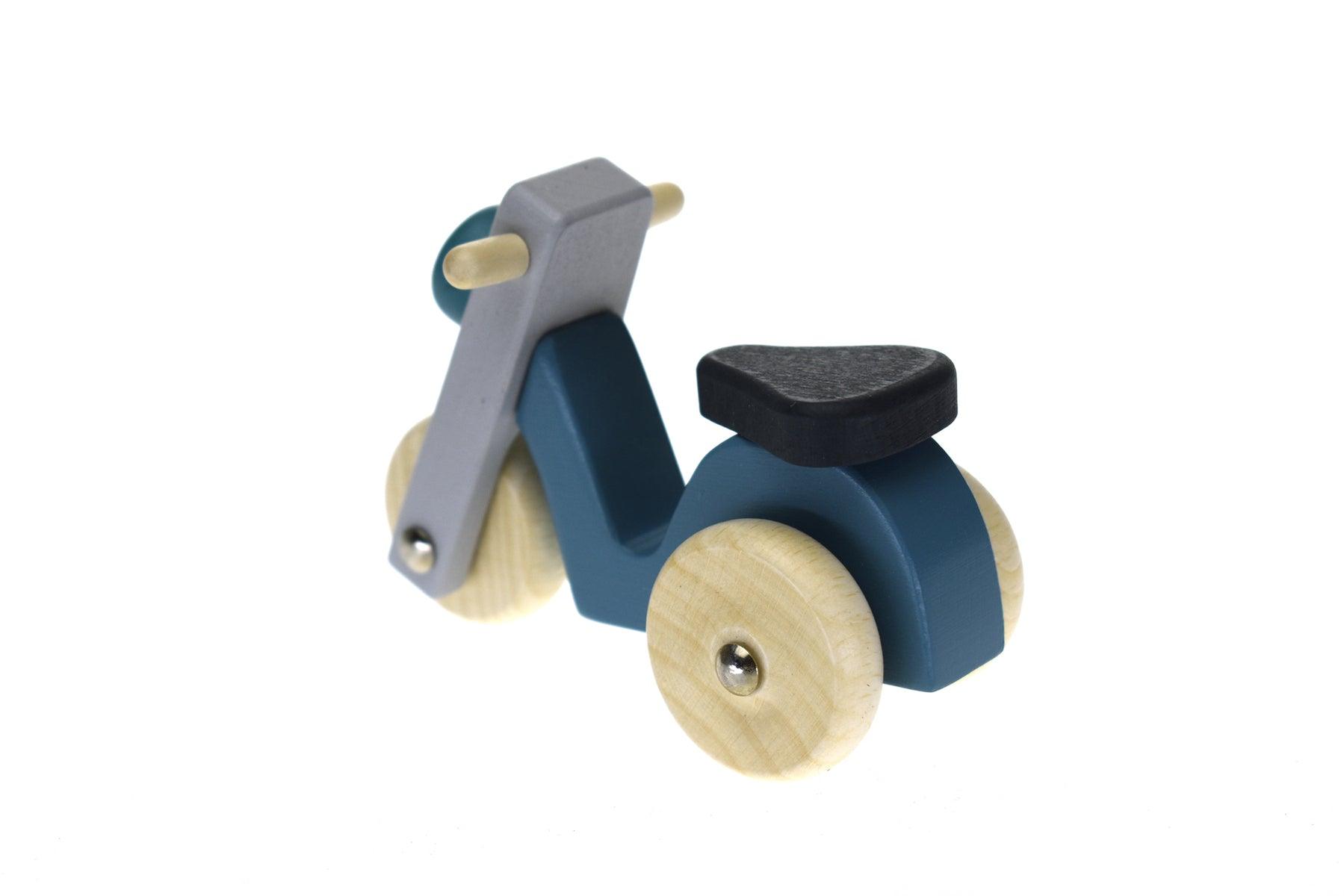 RETRO MOTORCYCLE GREEN - John Cootes