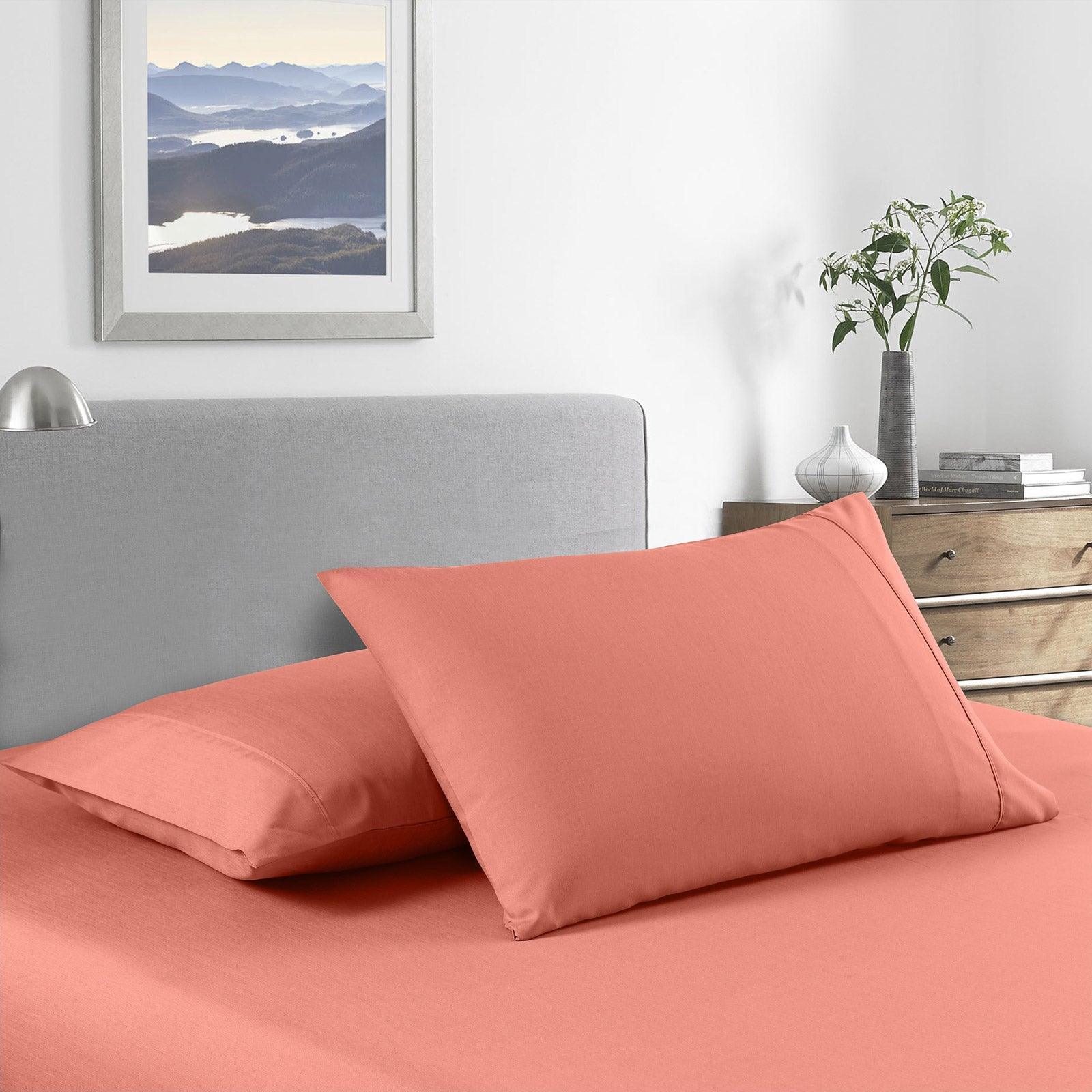 Royal Comfort 2000 Thread Count Bamboo Cooling Sheet Set Ultra Soft Bedding - Double - Peach - John Cootes