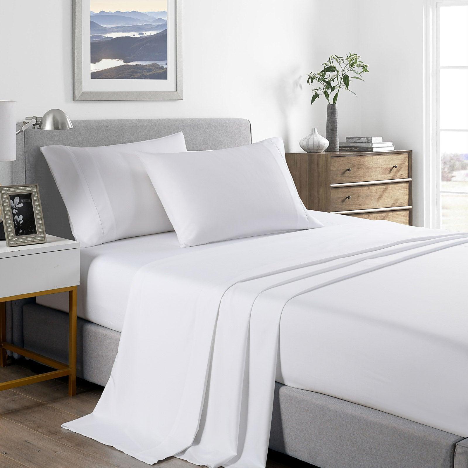 Royal Comfort 2000 Thread Count Bamboo Cooling Sheet Set Ultra Soft Bedding - Double - White - John Cootes