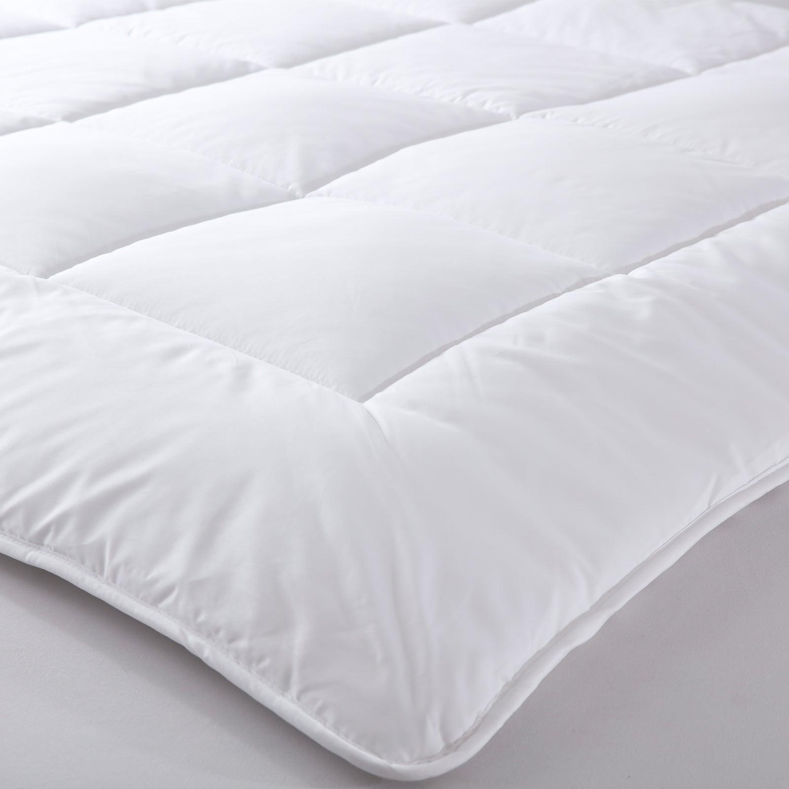 Royal Comfort 260GSM Deluxe Eco-Silk Touch Quilt 100% Cotton Cover - Double - White - John Cootes