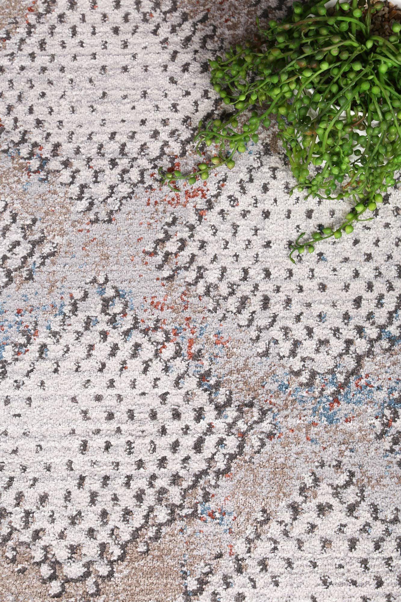 Talulla Diamond Cream Rug 160x220cm - John Cootes